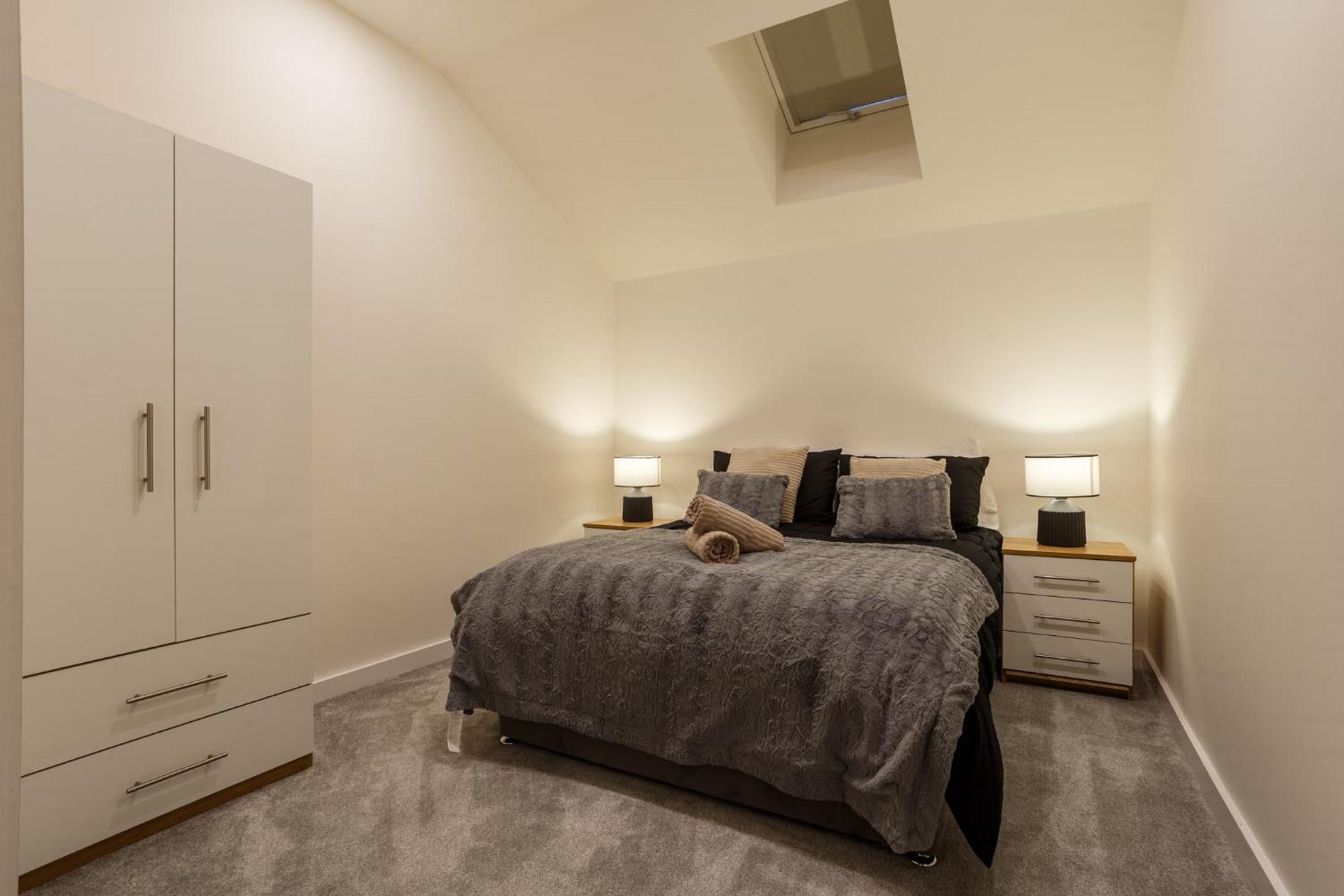 Modern And Cozy Two-Bed Apartment In Bradford Bradford  Buitenkant foto